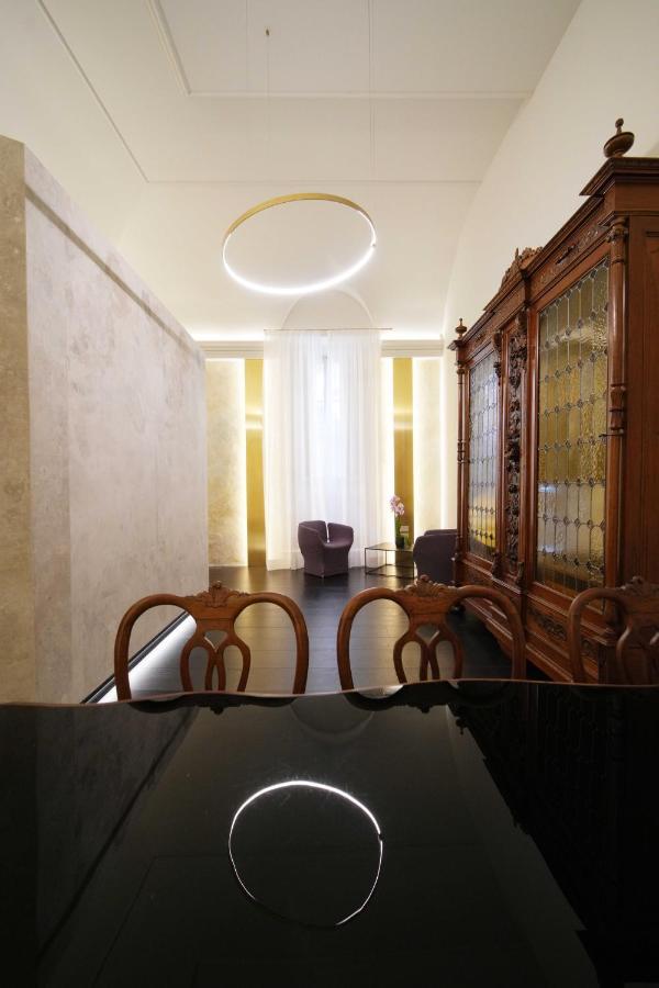 Palazzo Giusti Suites And Spa Urbino Bagian luar foto