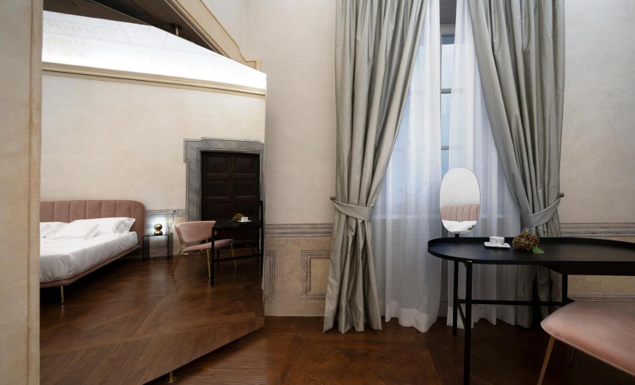 Palazzo Giusti Suites And Spa Urbino Bagian luar foto