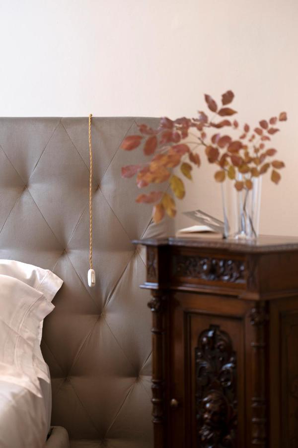 Palazzo Giusti Suites And Spa Urbino Bagian luar foto
