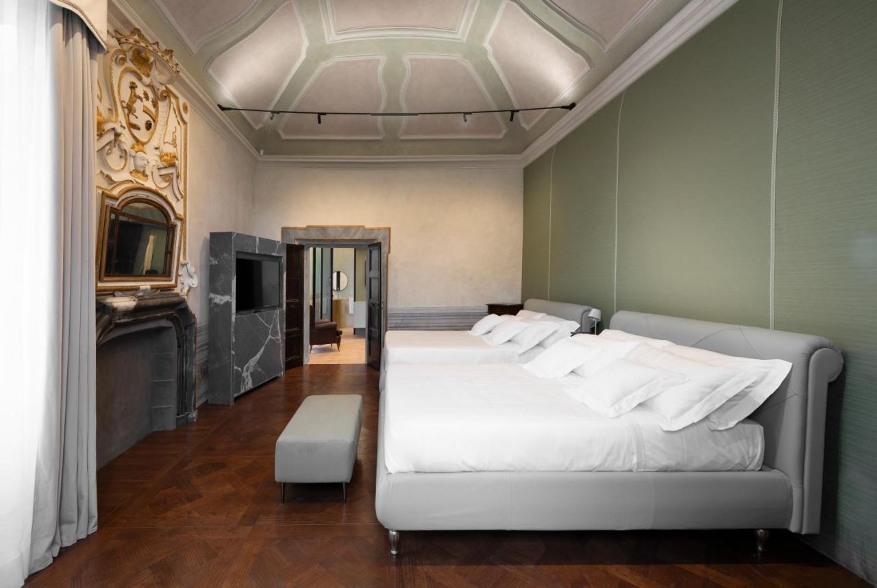 Palazzo Giusti Suites And Spa Urbino Bagian luar foto