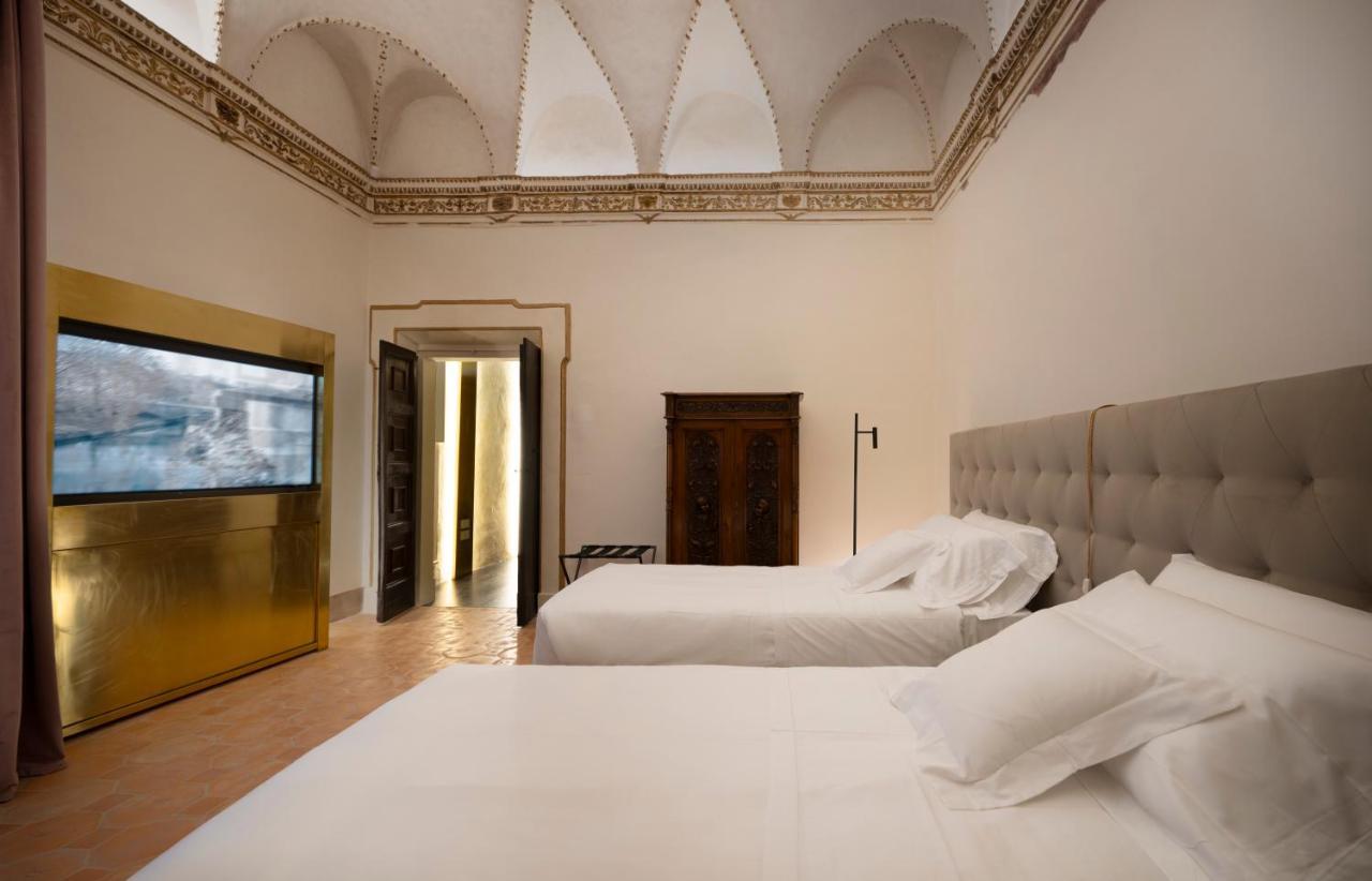 Palazzo Giusti Suites And Spa Urbino Bagian luar foto