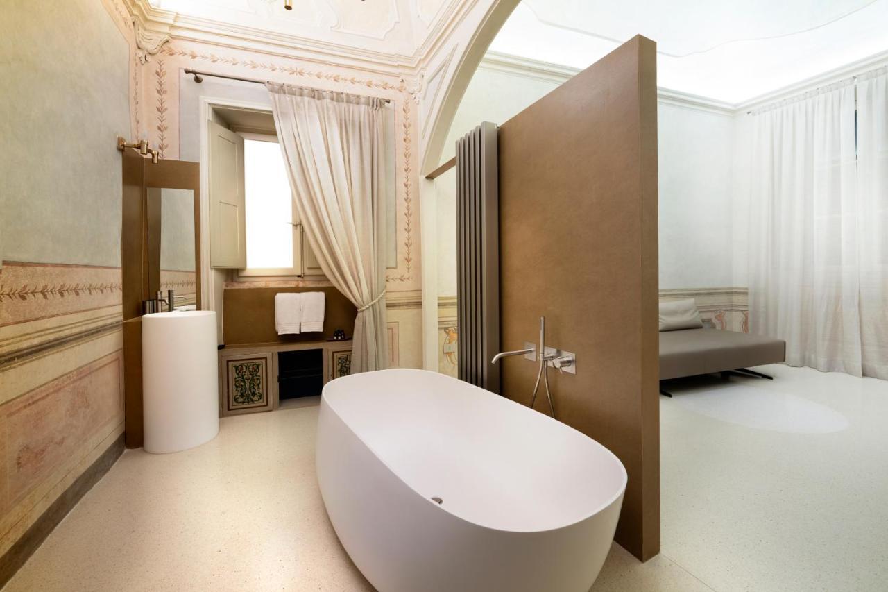 Palazzo Giusti Suites And Spa Urbino Bagian luar foto